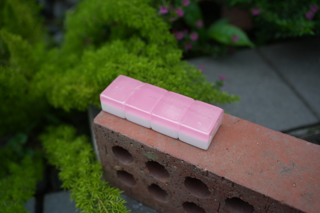 A2 Jelly Red Mahjong